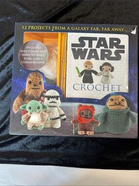 Star Wars Crochet Plush Figures - Yoda & Storm Trooper